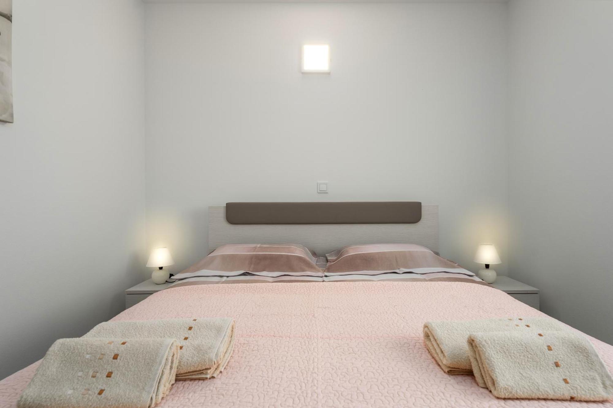 Dani'S Place Пореч Экстерьер фото