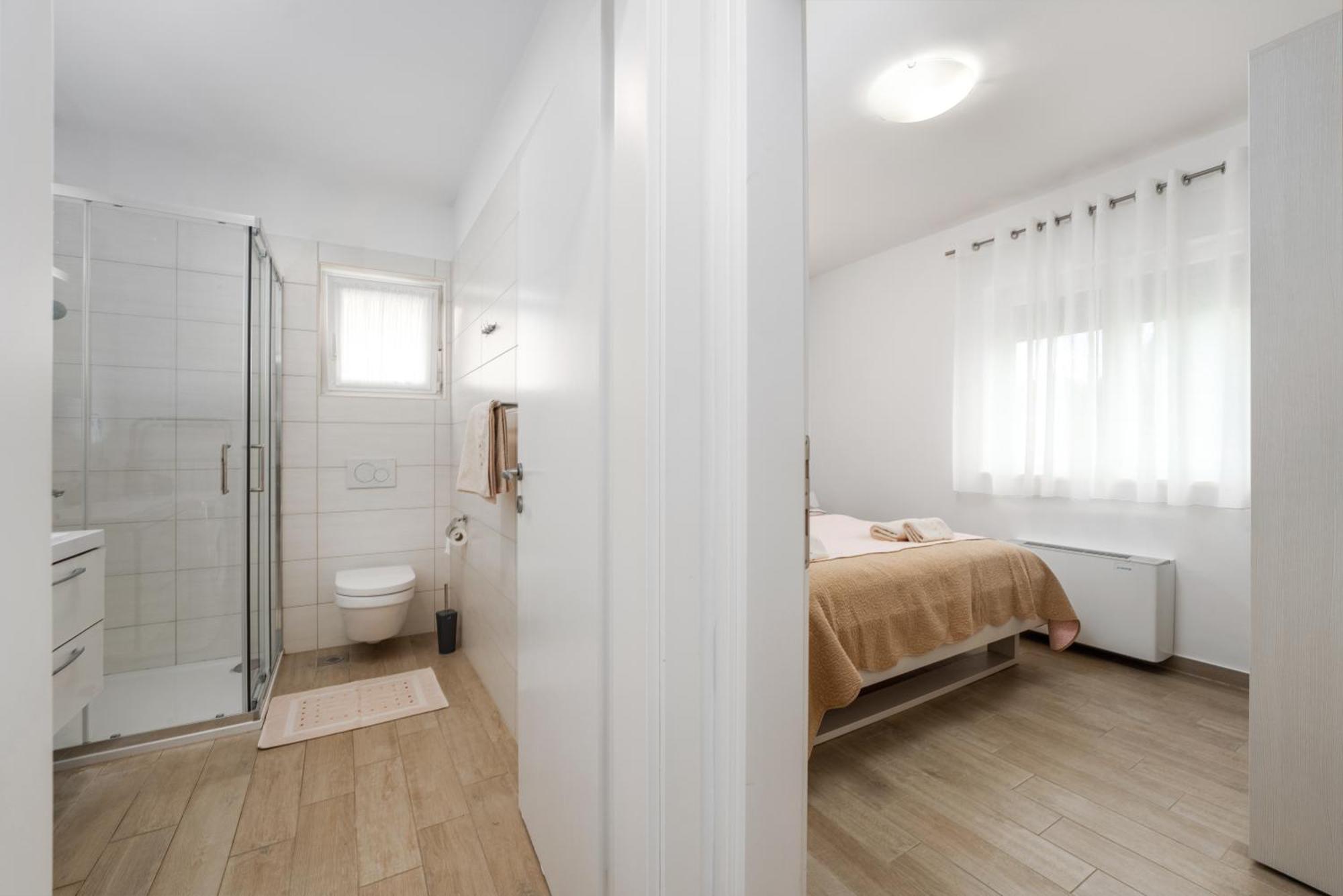 Dani'S Place Пореч Экстерьер фото