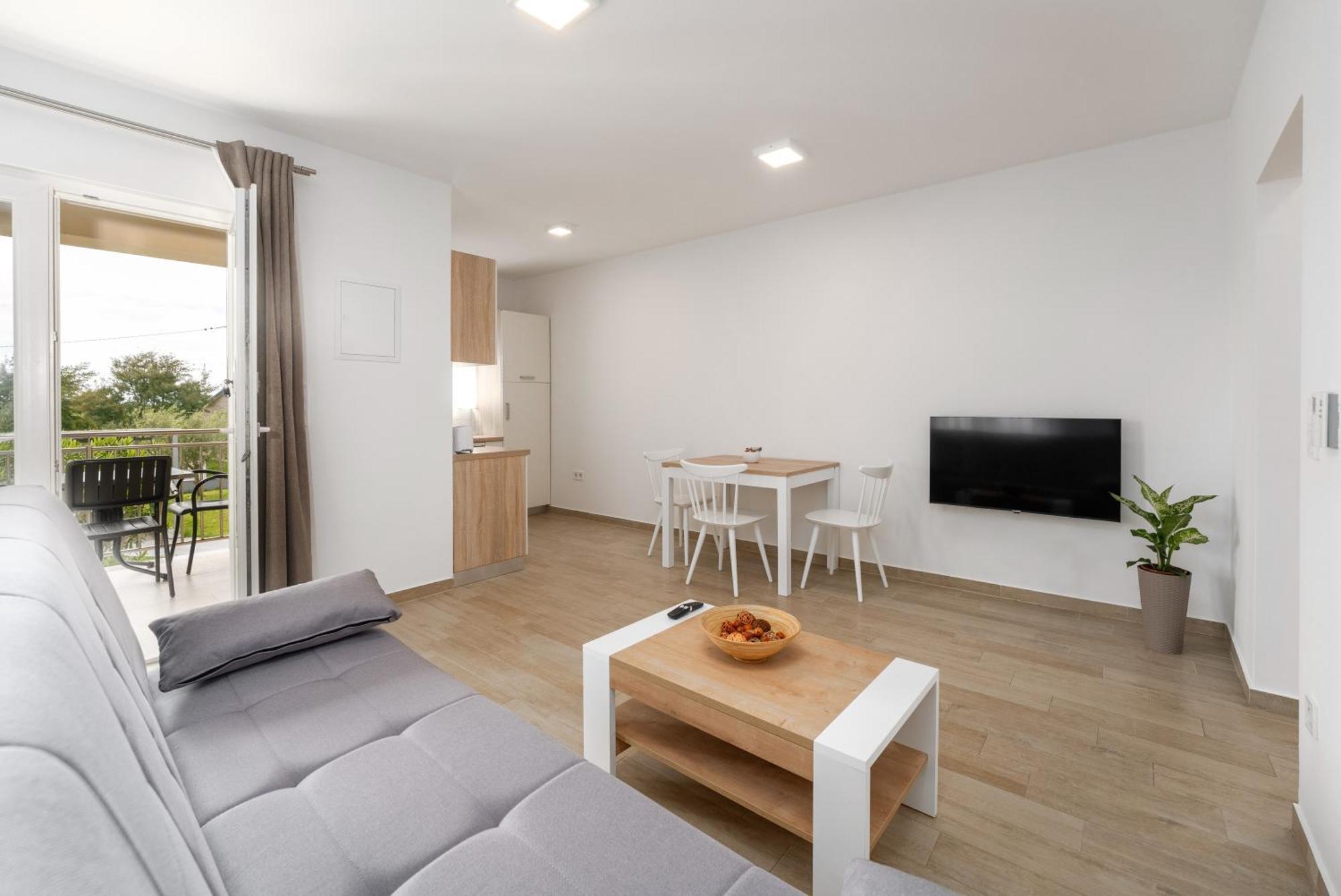 Dani'S Place Пореч Экстерьер фото